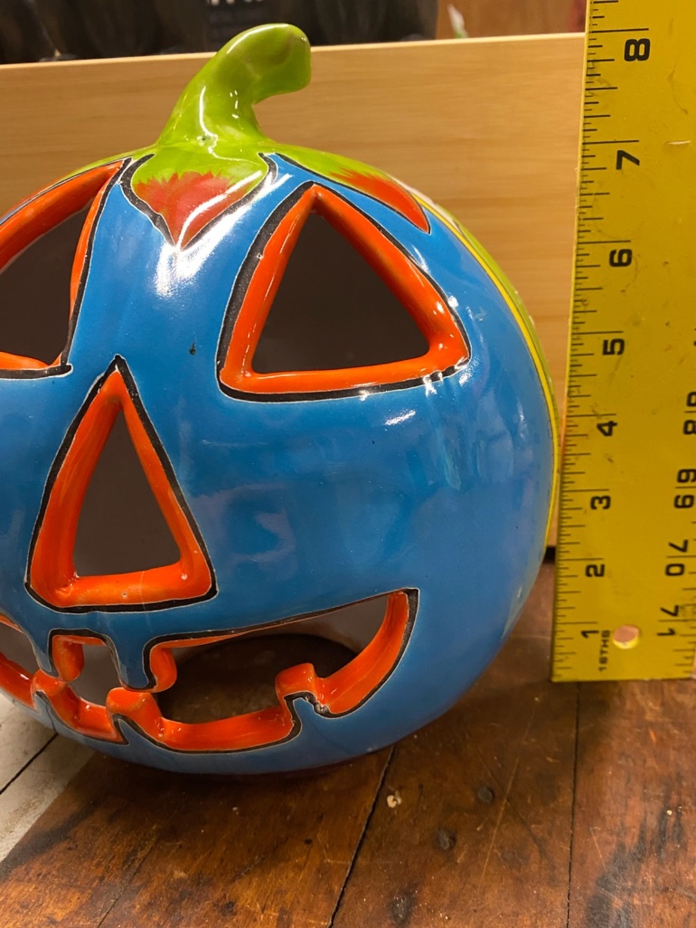 Venegas Hand Made Talavera Jack O’Lantern Pumpkin | Floral Ceramic Pottery - Picture 13 of 13